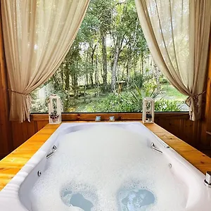 Chalet Morada Alma Gêmea, Campo Alegre (Santa Catarina)